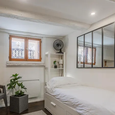 Maison Vue Ferienhaus Fréjus